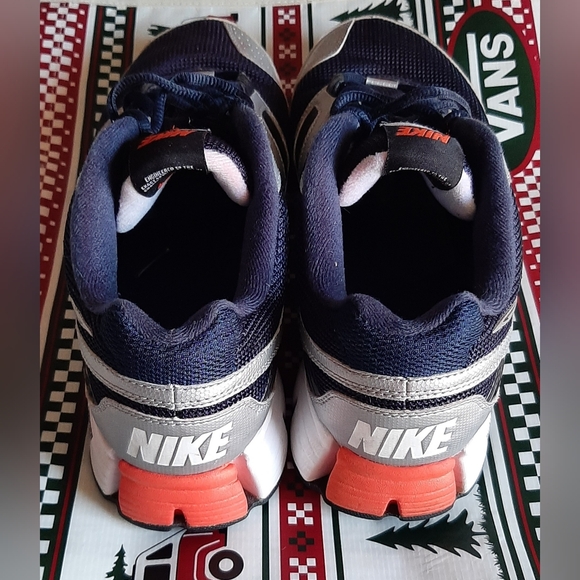 Nike Dual Fusion Trail Running Shoes - Picture 12 of 16